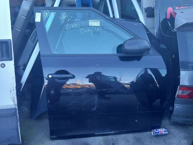 bontott SKODA FABIA II Jobb első Ajtó (Üres lemez)