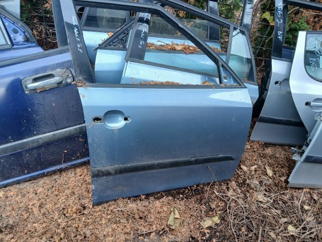 bontott SKODA FABIA II Jobb első Ajtó (Üres lemez)