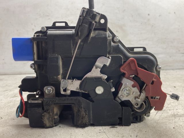 bontott SKODA FABIA II Jobb első Ajtózár