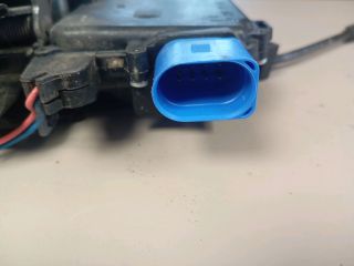 bontott SKODA FABIA II Jobb első Ajtózár