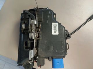 bontott SKODA FABIA II Jobb első Ajtózár