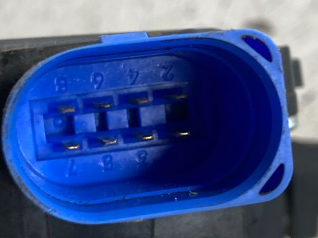 bontott SKODA FABIA II Jobb első Ajtózár