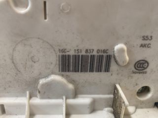 bontott SKODA FABIA II Jobb első Ajtózár