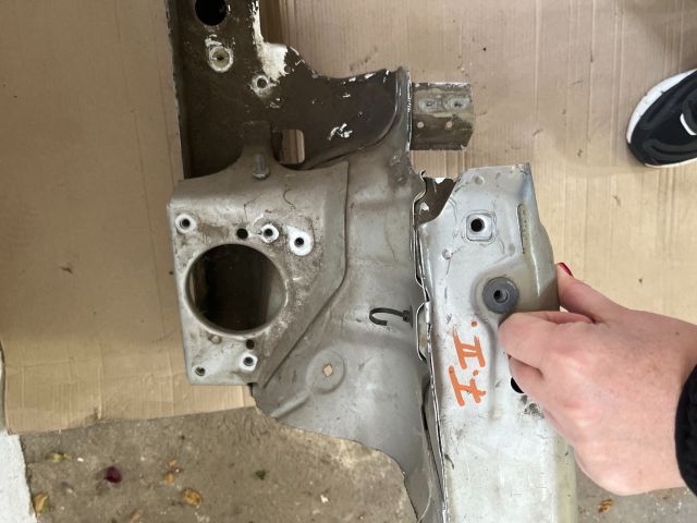 bontott SKODA FABIA II Jobb első Hossznyúlvány