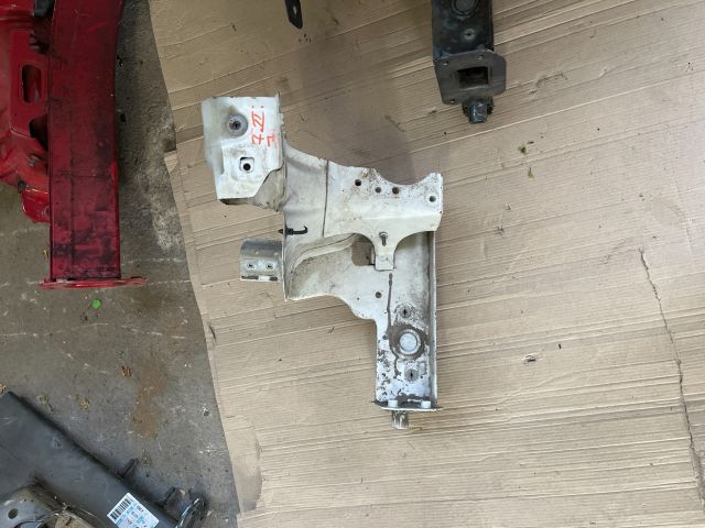 bontott SKODA FABIA II Jobb első Hossznyúlvány