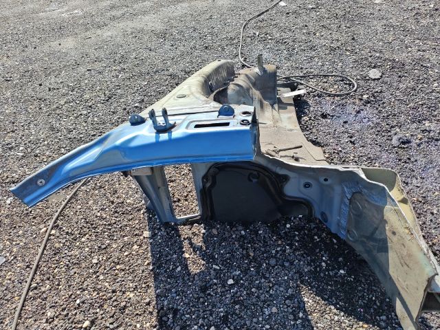 bontott SKODA FABIA II Jobb első Negyed Karosszéria Csomag