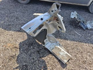 bontott SKODA FABIA II Jobb első Negyed Karosszéria Csomag