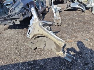 bontott SKODA FABIA II Jobb első Negyed Karosszéria Csomag