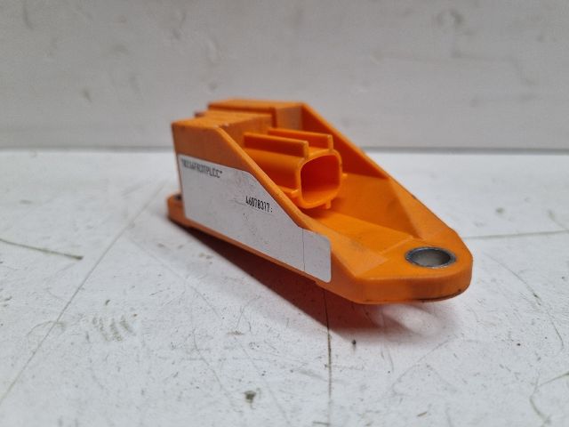 bontott SKODA FABIA II Jobb első Oldal Ütközés Érzékelő