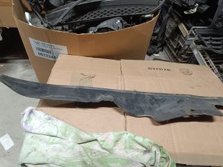 bontott SKODA FABIA II Jobb első Sárvédő Zajszigetelés