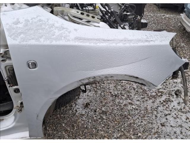 bontott SKODA FABIA II Jobb első Sárvédő