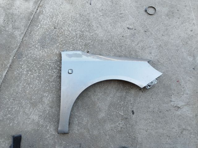 bontott SKODA FABIA II Jobb első Sárvédő