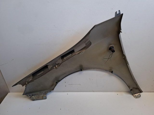 bontott SKODA FABIA II Jobb első Sárvédő