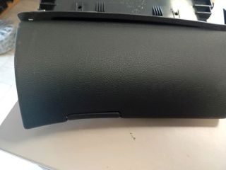 bontott SKODA FABIA II Jobb első Tároló Rekesz