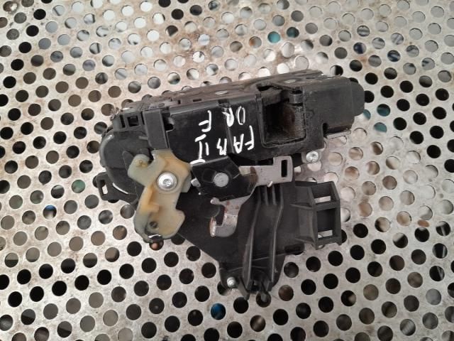 bontott SKODA FABIA II Jobb első Zsanér