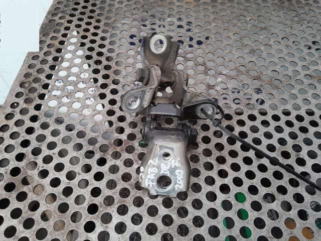 bontott SKODA FABIA II Jobb első Zsanér