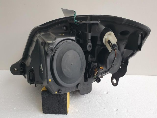 bontott SKODA FABIA II Jobb Fényszóró