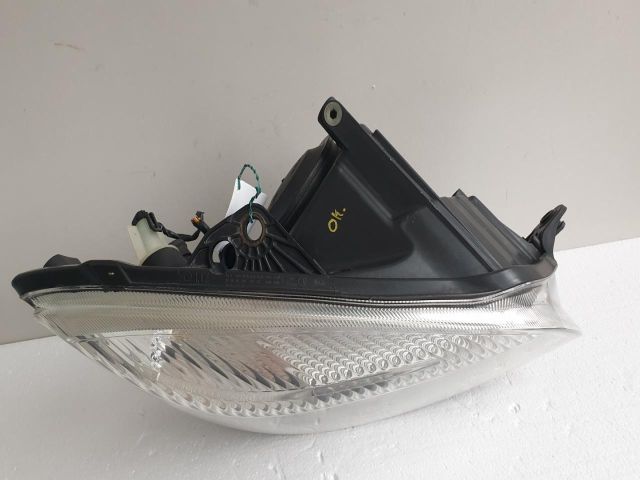 bontott SKODA FABIA II Jobb Fényszóró