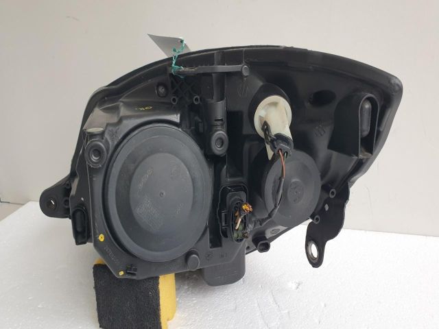 bontott SKODA FABIA II Jobb Fényszóró