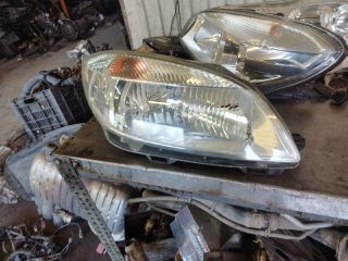 bontott SKODA FABIA II Jobb Fényszóró