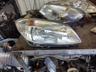 bontott SKODA FABIA II Jobb Fényszóró