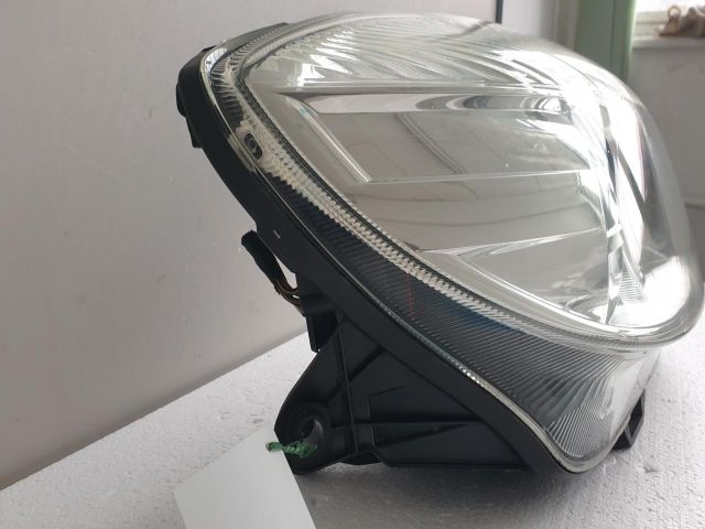 bontott SKODA FABIA II Jobb Fényszóró