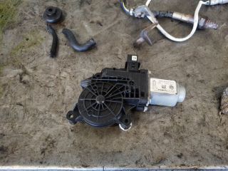 bontott SKODA FABIA II Jobb hátsó Ablakemelő Motor