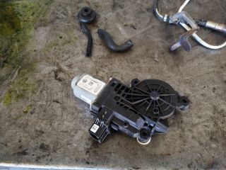 bontott SKODA FABIA II Jobb hátsó Ablakemelő Motor