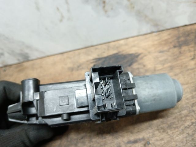 bontott SKODA FABIA II Jobb hátsó Ablakemelő Motor