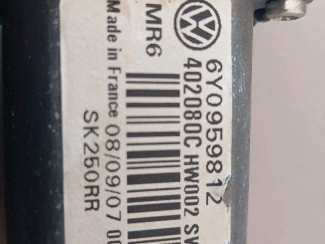 bontott SKODA FABIA II Jobb hátsó Ablakemelő Motor