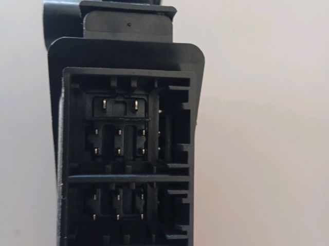 bontott SKODA FABIA II Jobb hátsó Ablakemelő Motor