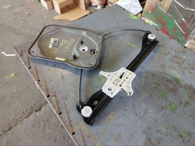 bontott SKODA FABIA II Jobb hátsó Ablakemelő Szerkezet (Elektromos)