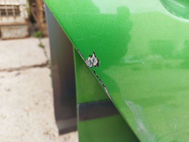 bontott SKODA FABIA II Jobb hátsó Ajtó (Részeivel)