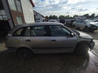 bontott SKODA FABIA II Jobb hátsó Ajtó (Üres lemez)