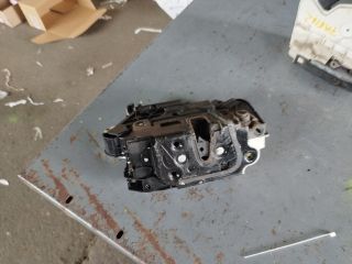 bontott SKODA FABIA II Jobb hátsó Ajtózár