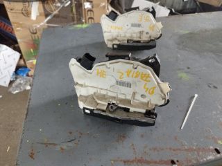 bontott SKODA FABIA II Jobb hátsó Ajtózár