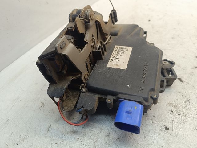 bontott SKODA FABIA II Jobb hátsó Ajtózár