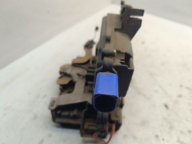 bontott SKODA FABIA II Jobb hátsó Ajtózár