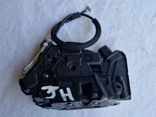 bontott SKODA FABIA II Jobb hátsó Ajtózár