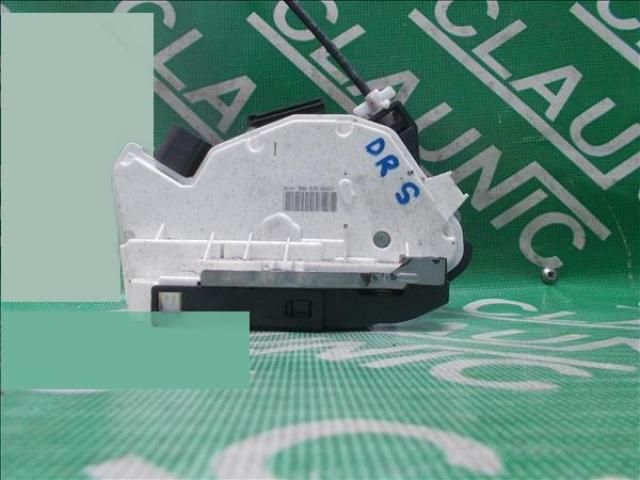 bontott SKODA FABIA II Jobb hátsó Ajtózár