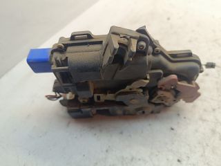 bontott SKODA FABIA II Jobb hátsó Ajtózár