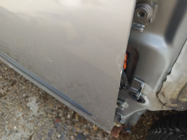 bontott SKODA FABIA II Jobb hátsó Belső Kilincs