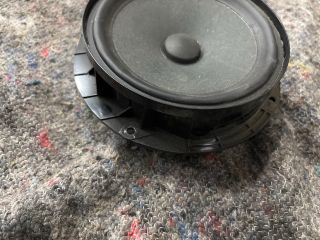 bontott SKODA FABIA II Jobb hátsó Hangszóró