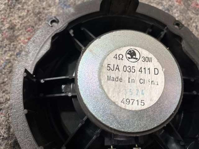 bontott SKODA FABIA II Jobb hátsó Hangszóró