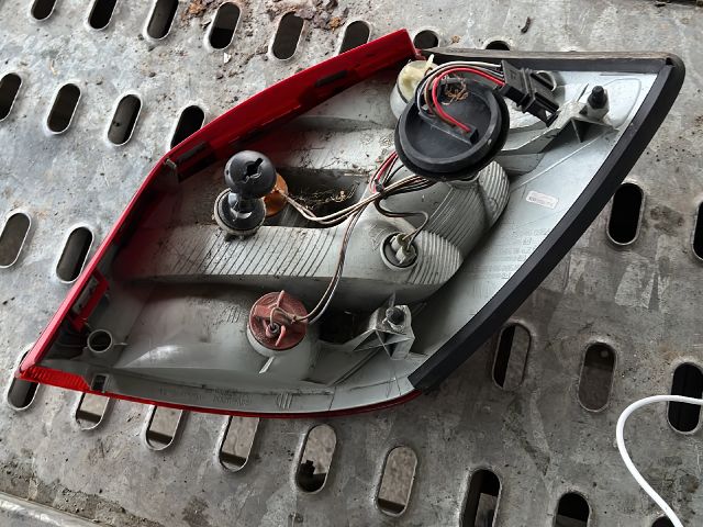 bontott SKODA FABIA II Jobb Hátsó Lámpa