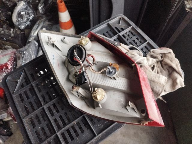 bontott SKODA FABIA II Jobb Hátsó Lámpa