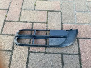 bontott SKODA FABIA II Jobb Ködlámpa Rács