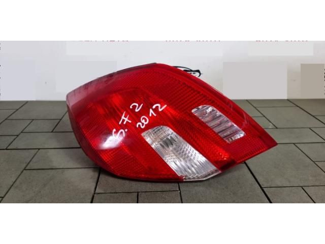 bontott SKODA FABIA II Jobb Külső Hátsó Lámpa