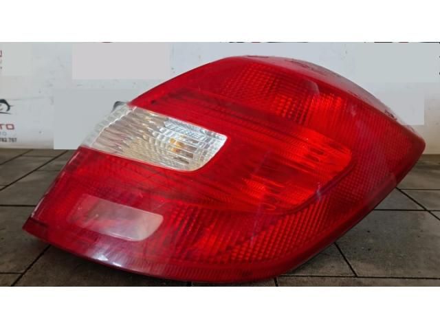 bontott SKODA FABIA II Jobb Külső Hátsó Lámpa