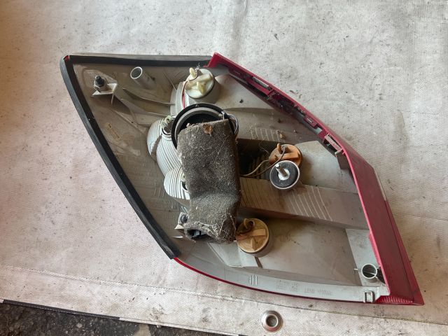 bontott SKODA FABIA II Jobb Külső Hátsó Lámpa